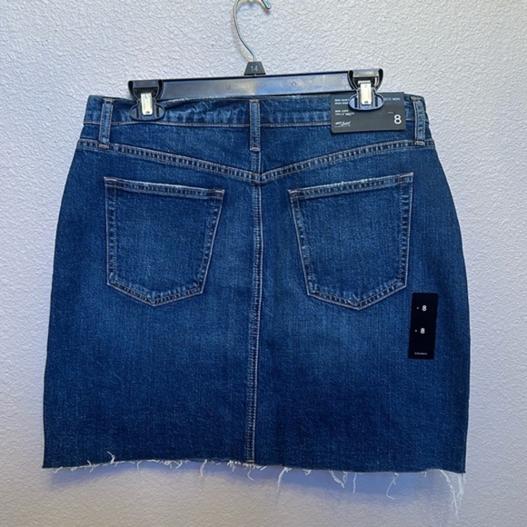 SILVER JEANS CO. Frisco Mini Denim Indigo Skirt high rise  frayed size 8 NEW - Picture 2 of 5